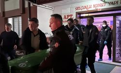 Sivas'ta iki kardeş evlerinde bıçaklanarak öldürüldü