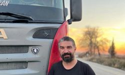 Sivas’ta tır devrildi: 2 ölü