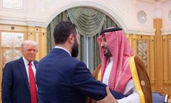 Trump, Riyad’da eş-Şara ile görüştü