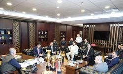 Türkiye Güreş Federasyonu Başkanı Taha Akgül’den Başkan Dursun’a ziyaret