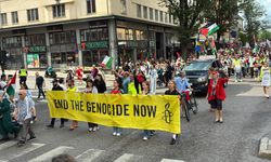İsrail'in Gazze'ye yönelik saldırıları Stockholm'de protesto edildi