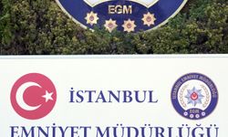 İstanbul'da organize suç örgütüne yönelik operasyonda ele geçirilen silahlar sergilendi