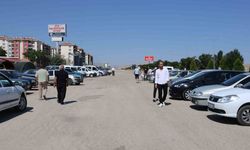 Elazığ ikinci el oto pazarında araç çok, alıcı yok