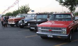 Kayseri’de klasik otomobiller sahne aldı