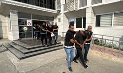 Mersin'de 3 milyon 542 bin uyuşturucu hap bulunan operasyonlara ilişkin 8 zanlı adliyede