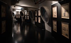 'Bir Ulusun Yası, Manşetlerin Yankısı' sergisi, Atatürk'e dair tarihi sayfaları ziyaretçilerle buluşturuyor