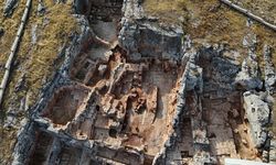 Perre Antik Kenti'nde Roma dönemine ait 1500 yıllık yaşam alanı ortaya çıktı