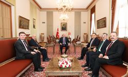 TBMM Başkanı Kurtulmuş, AK Parti Aksaray milletvekilleri ile beraberindeki heyeti kabul etti