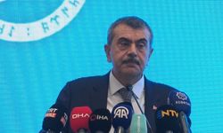 Bakan Tekin: "Türk dili ve edebiyatından sosyal bilgilere kadar her alanda müfredatımızı inceleyen komisyon kurduk"