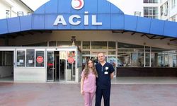 Doktor baba kız birlikte şifa dağıtıyor