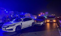 Çekmeköy'de 7 aracın karıştığı kazada 7 kişi yaralandı