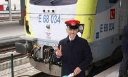 Bakan Uraloğlu: "Turistik Doğu Ekspresi’nin yeni sezonunda 10 bin 800 seyahat tutkununa Anadolu’nun büyüsünü yaşatacağız"