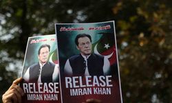 Eski Pakistan Başbakanı Imran Khan ile eşine 17’şer yıl hapis cezası