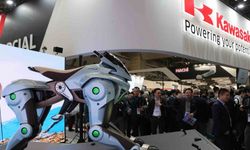 Japonya’da robottan Türkiye’ye "lokumlu" selam