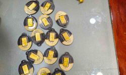 Kırşehir’de sahte altın oyununu kuyumcunun dikkati bozdu