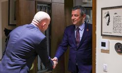 CHP Genel Başkanı Özel, sanatçı Haldun Dormen'in ailesini ziyaret etti