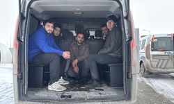 Erzurum'da mahallelinin yönlendirmesiyle 10 düzensiz göçmen yakalandı