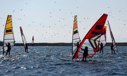 İzmir'de Yelken Ligi Techno 293 2. Ayak Türkiye Şampiyonası yarışları başladı