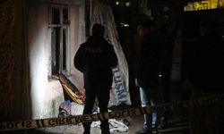 Antalya'da gecekondu yangını: 1 ölü, 1 yaralı