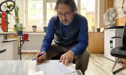 Kaybettiği telefonu için şiir yazdı