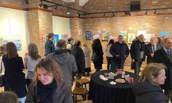 Otizmli ressam Alp Eren Candan'ın resim sergisi