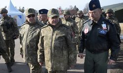 Genelkurmay Başkanı Orgeneral Bayraktaroğlu NATO'nun Steadfast Dart tatbikatının seçkin gözlemci gününe katıldı