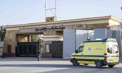 AB yetkilisi: 'Refah Sınır Kapısı'ndan dün çift yönlü 25'er kişi geçiş yaptı'