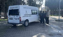 İzmir'de su dolu alt geçitte hayatını kaybeden sürücü son yolculuğuna uğurlandı