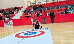 Niğde'de floor curling heyecanı yaşandı