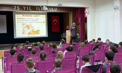 Öğrencilere okul sağlığı eğitimi verildi