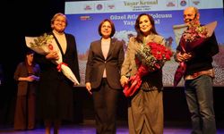 Türkan Şoray, Türk edebiyatının usta ismi Yaşar Kemal anma haftasında sevenleriyle buluştu