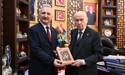 MHP’li Ahmet Selim Yurdakul açıkladı! “Türk ve Türkiye Yüzyılında Kadın” adlı eser kamuoyuna sunuldu