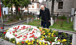 MHP Lideri Devlet Bahçeli, Muhsin Yazıcıoğlu'nun kabrini ziyaret etti