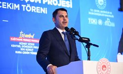 Bakan Kurum, Hizmet Sitesi Kentsel Dönüşüm Projesi 300 Konut Kura Çekim Töreni'nde konuştu: