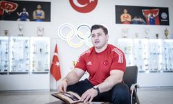 Rıza Kayaalp, fotoğraflarla 'geçmişe yolculuk' yaptı