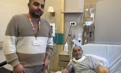 Ustalığına güvendi, tıkalı gidere döktüğü lavabo açıcı hastanelik etti