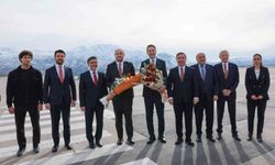 Bakan Bayraktar Erzincan'da