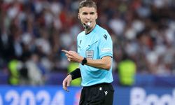 Türkiye - Romanya maçını François Letexier yönetecek