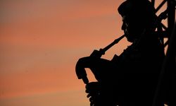 Anzak Koyu'nda geleneksel 'Şafak Ayini' yapıldı