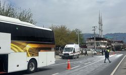 Aydın'da yolcu otobüsü ile minibüsün çarpıştığı kazada 1 kişi öldü, 3 kişi yaralandı