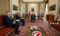 TBMM Başkanı Kurtulmuş, CHP Genel Başkanı Özel'i kabul etti