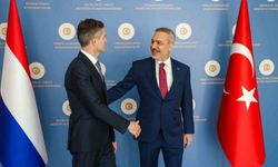 Bakan Fidan, Hollandalı mevkidaşı Berendsen ile görüştü