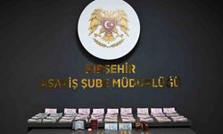 Kırşehir'de ayarı düşük 53 altınla dolandırıcılık yapan 2 kişi tutuklandı