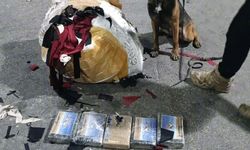 Mersin'de bir işyerinde 5 kilo 872 gram kokain ele geçirildi