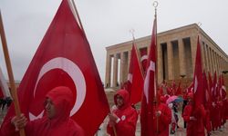 23 Nisan Ulusal Egemenlik ve Çocuk Bayramı coşkuyla kutlanıyor