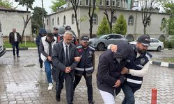 Samsun merkezli rüşvet operasyonunda gözaltına alınan 2 zanlı tutuklandı
