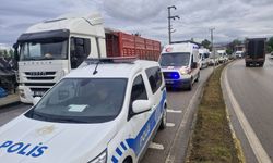 Tokat'ta iki minibüs çarpıştı, 11 kişi yaralandı