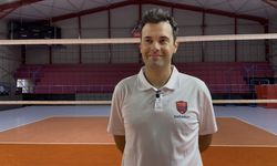 Yunan ekibi Panionios'u çalıştıran Yunus Öçal'a göre sporcular iki ülke arasında köprü oluşturuyor