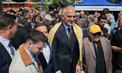 Bakan Ersoy Nazilli'de festival açılışına katıldı