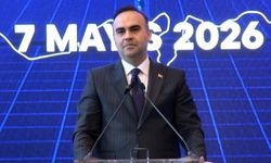 Bakan Kacır: 'Ülkemiz en az 5 üretim tesisiyle yıllık 20 gigavatın üzerinde güneş hücresi üretim kapasitesine erişecek'